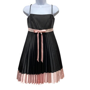 Vintage Jessica McClintock for Gunne Sax Black Pink Pleated Satiny Dress 5